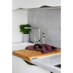 WENKO Planche à Découper Bois, Grande Planche à Découper Avec Bord De Guidage, Bambou, 45x35cm, Marron -Promos Gout Cuisine Boutique 16527772 5