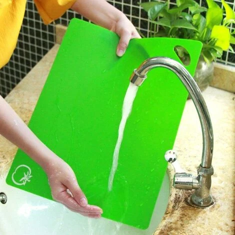 Planche à Découper - New 6pcs Très épais Plastique Planches à Découper Antidérapante Avec Icônes De Nourriture Et Facile à Accrocher, Sécurité Du Lave-Vaisselle 5 Planche à Découper - New 6pcs Très épais Plastique Planches à Découper Antidérapante Avec Icônes De Nourriture Et Facile à Accrocher, Sécurité Du Lave-Vaisselle – Image 5