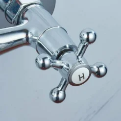 Robinet Mural Rétro Robinet Mural Salle De Bain Robinet De Cuisine évier Mitigeur Robinet De Lavabo En Laiton à Deux Poignées En Laiton Bec Pivotant En U -Promos Gout Cuisine Boutique 96931664 5