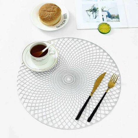 LECHUANG Lot De 4 Dessous Assiette, Argent Napperons Rond Set De Table Tapis De Table Pour Table Salle à Manger Cuisine (Argent, Style I, 38cm) 4 LECHUANG Lot De 4 Dessous Assiette, Argent Napperons Rond Set De Table Tapis De Table Pour Table Salle à Manger Cuisine (Argent, Style I, 38cm) – Image 4